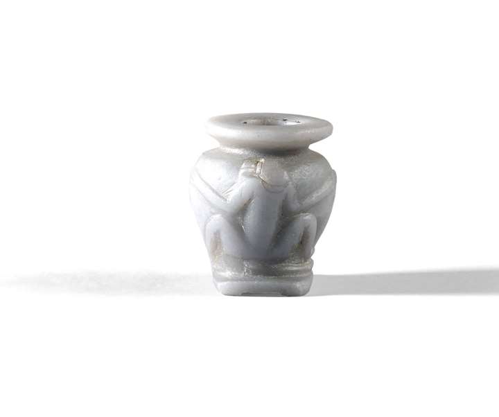 Kohl vase with a monkey in relief on each side